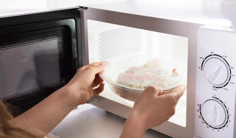 Tapa grande para microondas, mejora la cocción de alimentos.