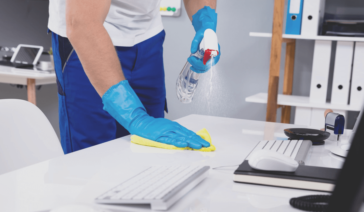 productos de limpieza y desinfección superficies